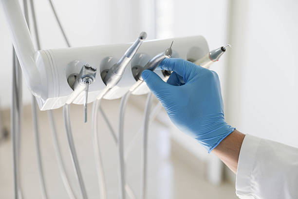 Professional Emergency Dentist technician working in Cherryvale, KS